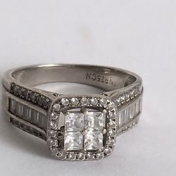 925 SILVER RING SIZE 7
