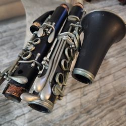F E Olds & Son Parisian Ambassador Wood Clarinet, Good 
