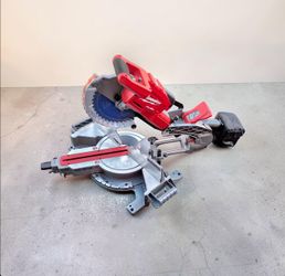Milwaukee 10" miter sliding Saw 2734-20                       🛑Firm Price