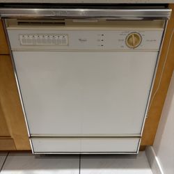 Whirlpool Dishwasher 