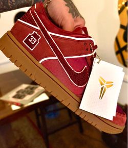 Awesome 😎!! Nike Dunk Low Protro x Kobe Bryant "Lower Merion Aces" - Size 10 !