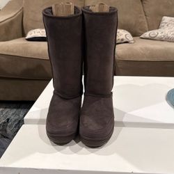 Brown Ugg Boots 