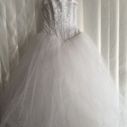 David’s Bridal Wedding Dress 