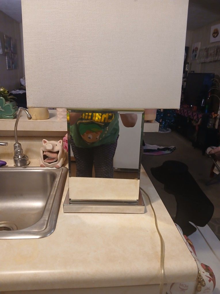 Beautiful Mirrored Lamp