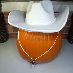 New White Cowboy Cowgirl Western Riding Rodeo Drill Cheer Chin Tie Hat