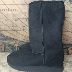 Brand New 100% Sheepskin Boots - 8