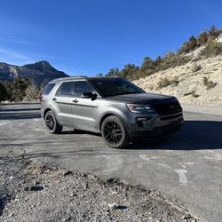 2018 Ford Explorer Sport