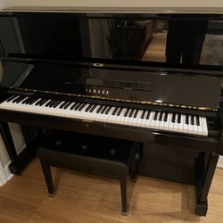 Yamaha U1m Piano