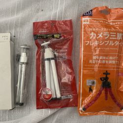 New ! Mini Extendable Tripod for Camera Silver / White