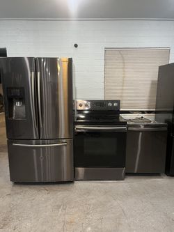 š„⨠BLACK STAINLESS KITCHEN SET ā READY FOR YOUR HOME! āØš„