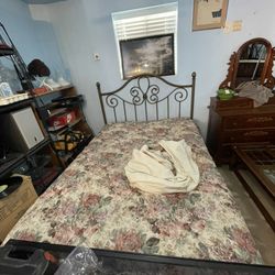 Queen Bed with Dr. choice mattress