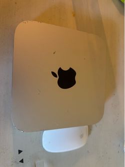 Mac Mini with Apple mouse