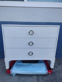 Dresser Safavieh
