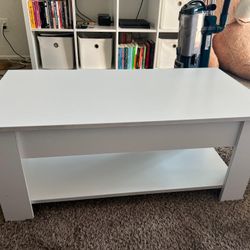 Lift-top Coffee Table With Storage