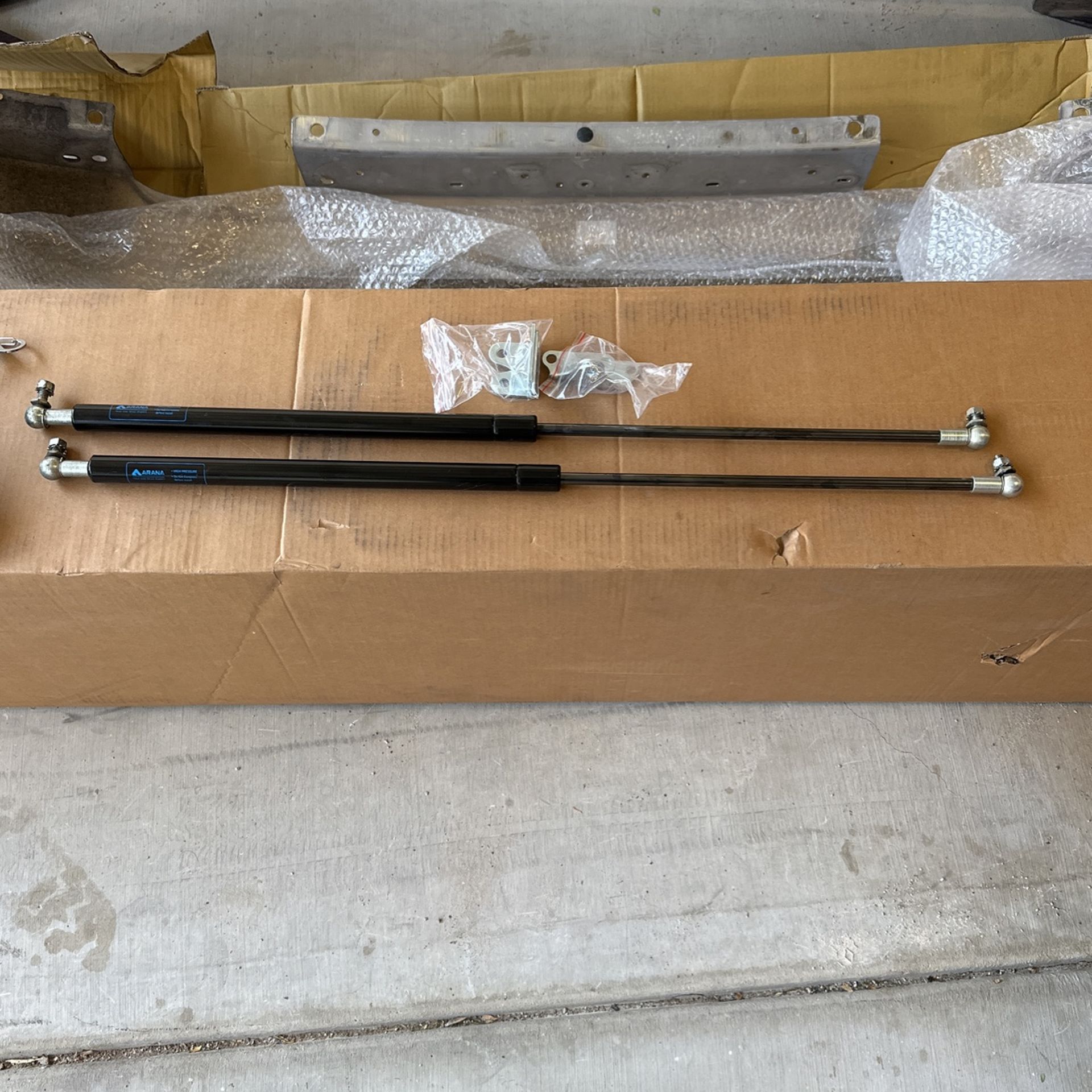 Arana Gas Strut Support Lift for Sale in Las Vegas, NV OfferUp