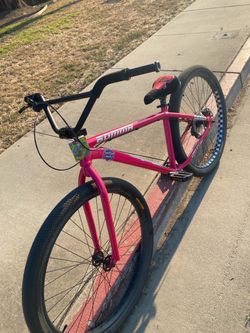 Pink thrust ridden 5 times nothing wrong with it trades only