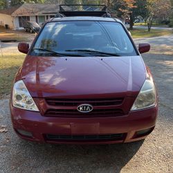 09 Kia Sedona 