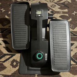 Exercise Sitting Down Bike In Excellent Condition By Cubii