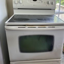 Maytag Stove And Over Stove Microwave