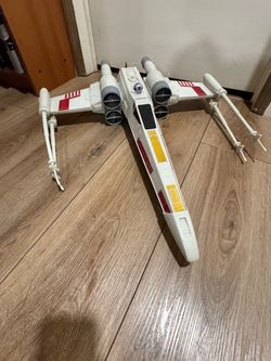 Star Wars X-Wing Fighter Toy