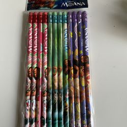 Character pencil packs
