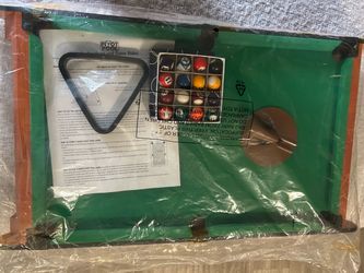 Pool table