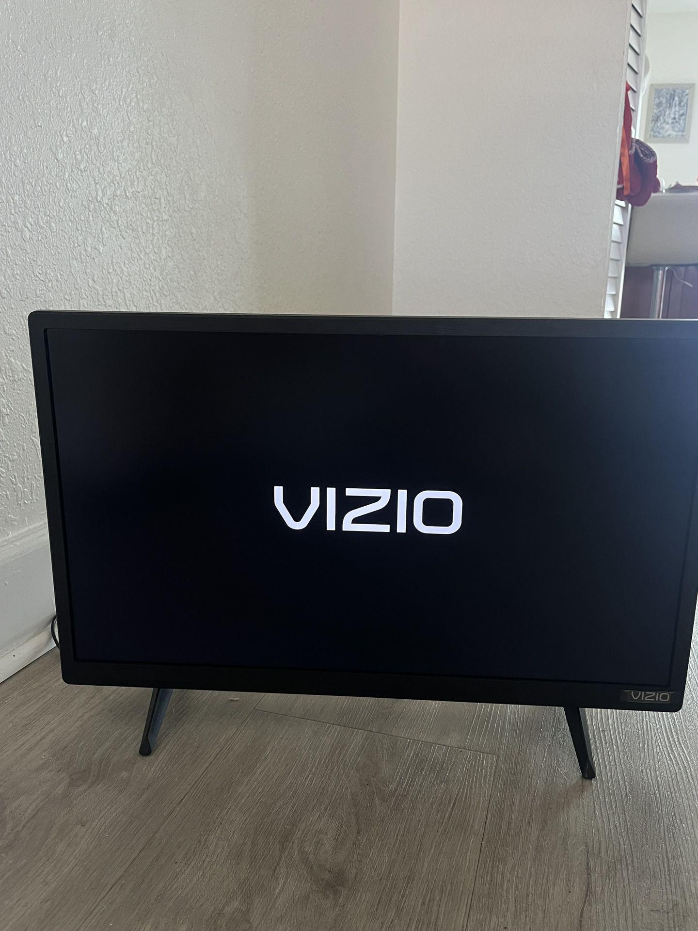 LED Smart TV VIZIO D-Series 24" 1080p FHD Full-Array 