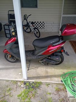 49cc bentelli moped sprint