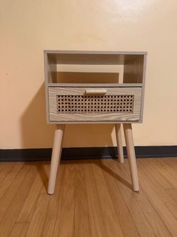 Night stand
