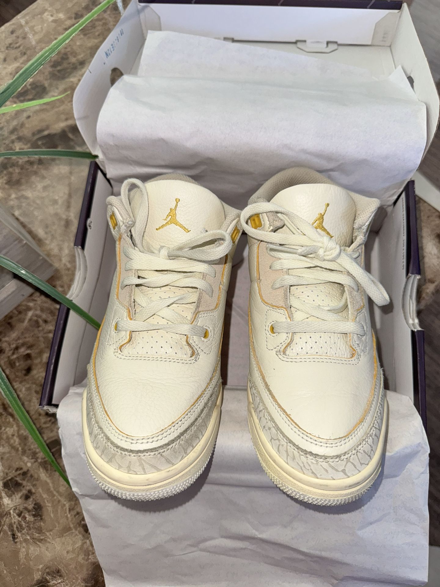 J. Balvin x Air Jordan 3 Retro PS 'Medellín Sunset' Youth Size 3