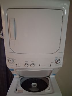 GE 27-inch unitized washer/electric dryer laundry center, white