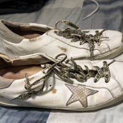 Golden Goose Size 42