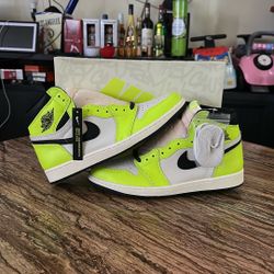 Air Jordan 1 High OG “Visionaire” Size: Men’s 11.0