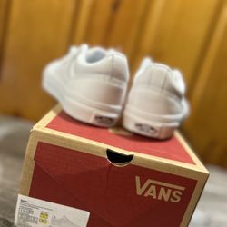 BRAND NEW !! All White Kids Vans 