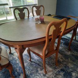 Thomasville Dining Table 