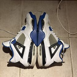 Air Jordan 4 Motorsport Blue