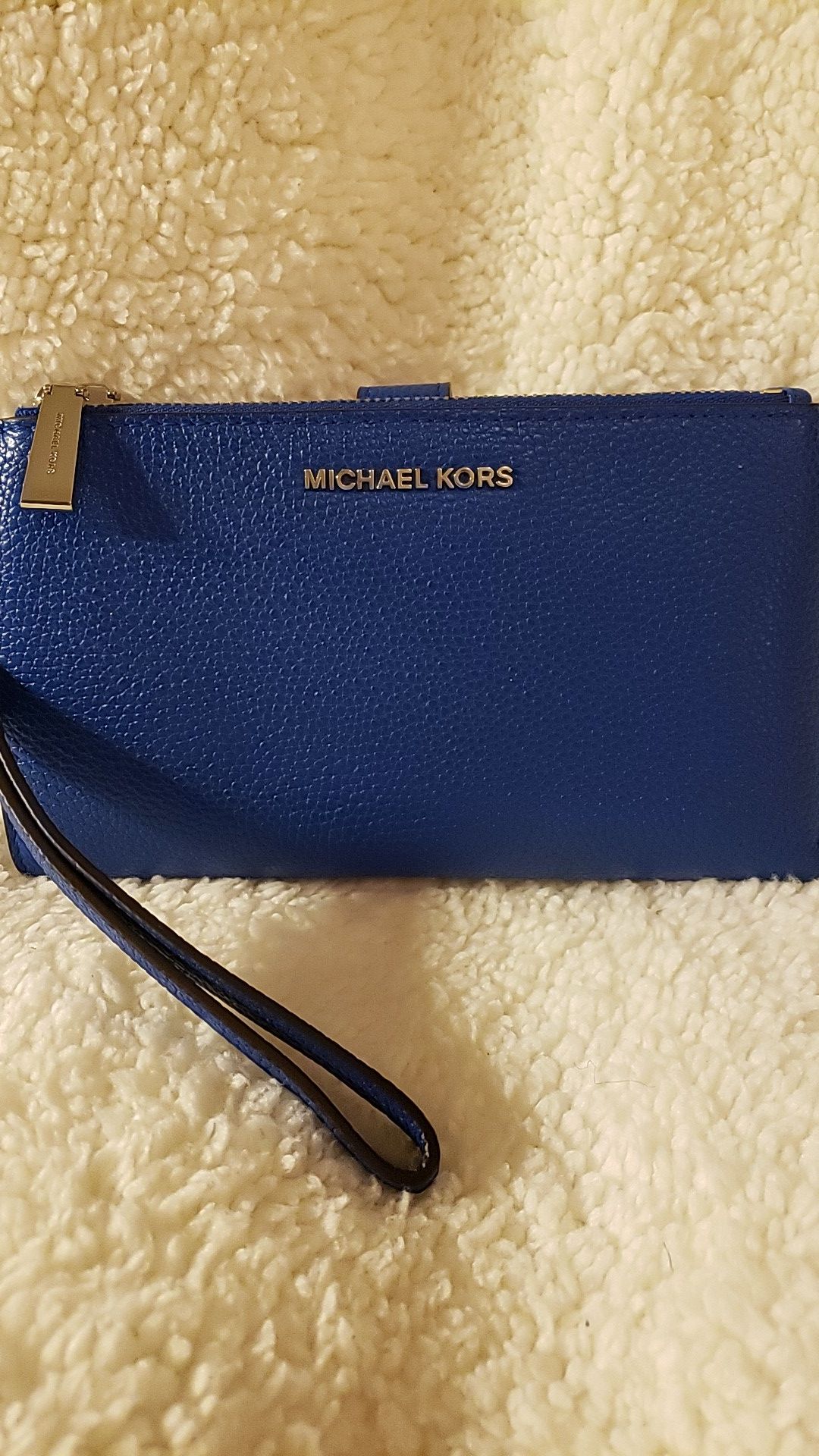 Michael Kors wristlet