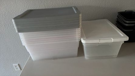 10 plastic storage bins with lids
