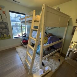 Full Size Loft Bed 
