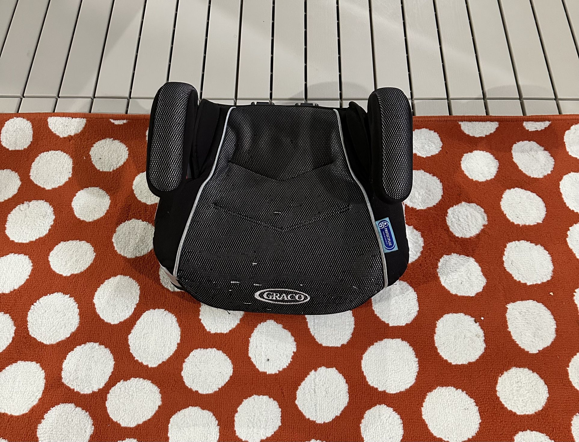 Graco Booster Seat For Sale 