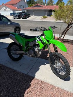 2023 KX450