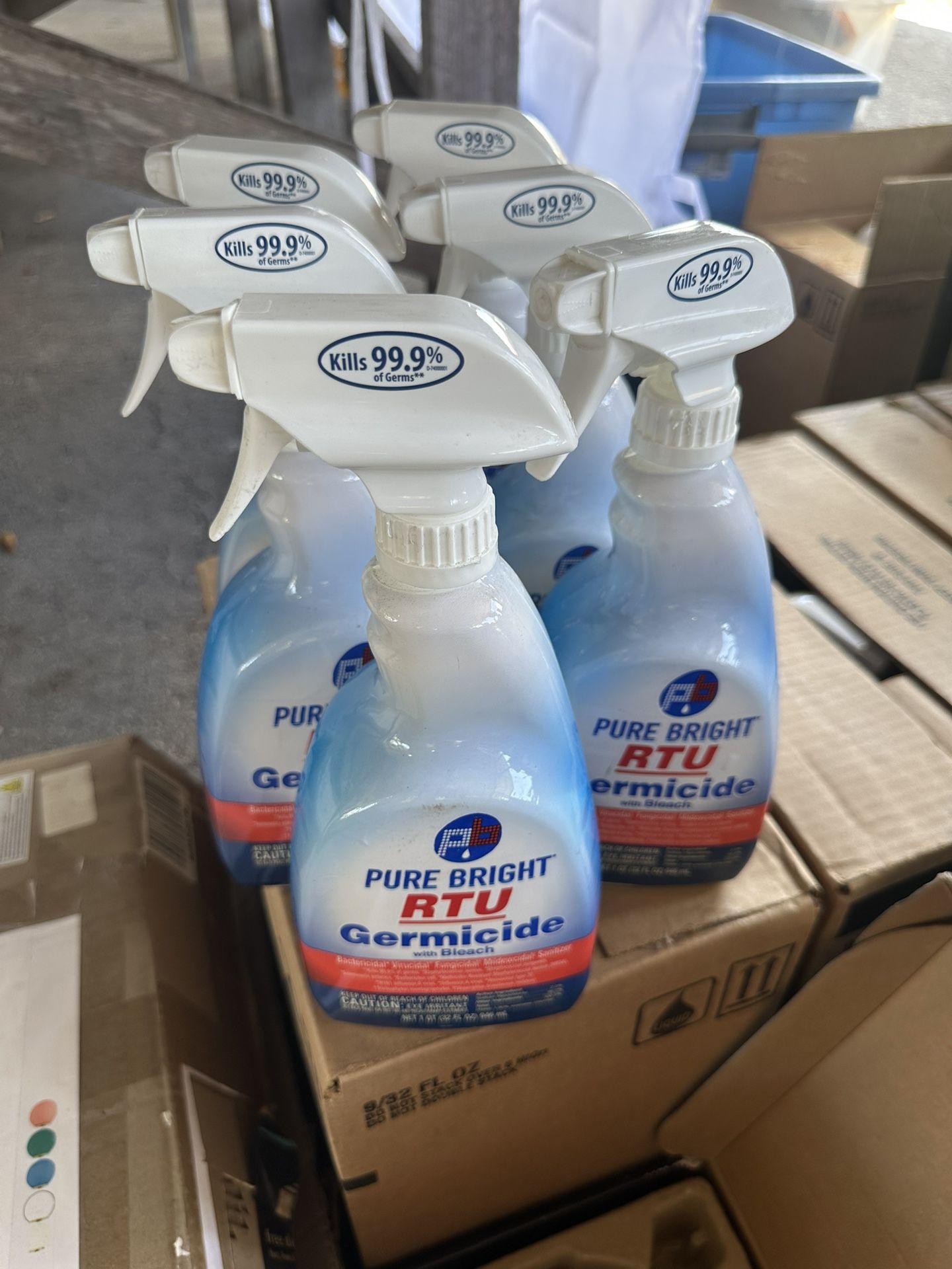 Pure Bright RTU Germicide With Bleach, Fresh Scent, 32 oz Spray Bottle, 9/Carton