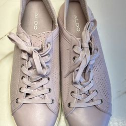 Lavender Aldo Shoes Women’s Size 11