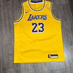 Lakers LeBron James Jersey 