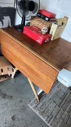 Rustic foldable table need gone.