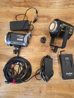 Godox VLC150  and Litemons LA150BI