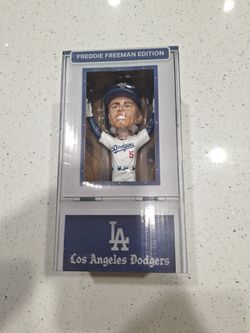 Freddy freeman  bobble head