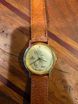 Mickey Mouse gold watch - Lorus