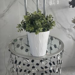 3 X Médium Size Artificial Plants With 3 White Pots 