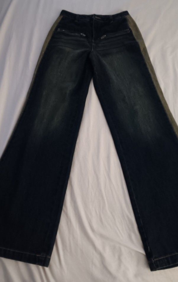 Women's Fashion Nova Dark Wash w/ Side Panels